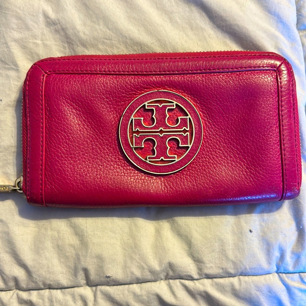 Tory Burch Wallet